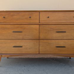 Mid-century Dresser