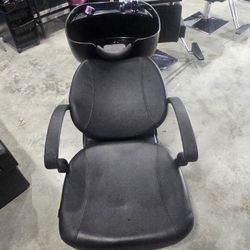 Salon Shampoo Sink and Chair