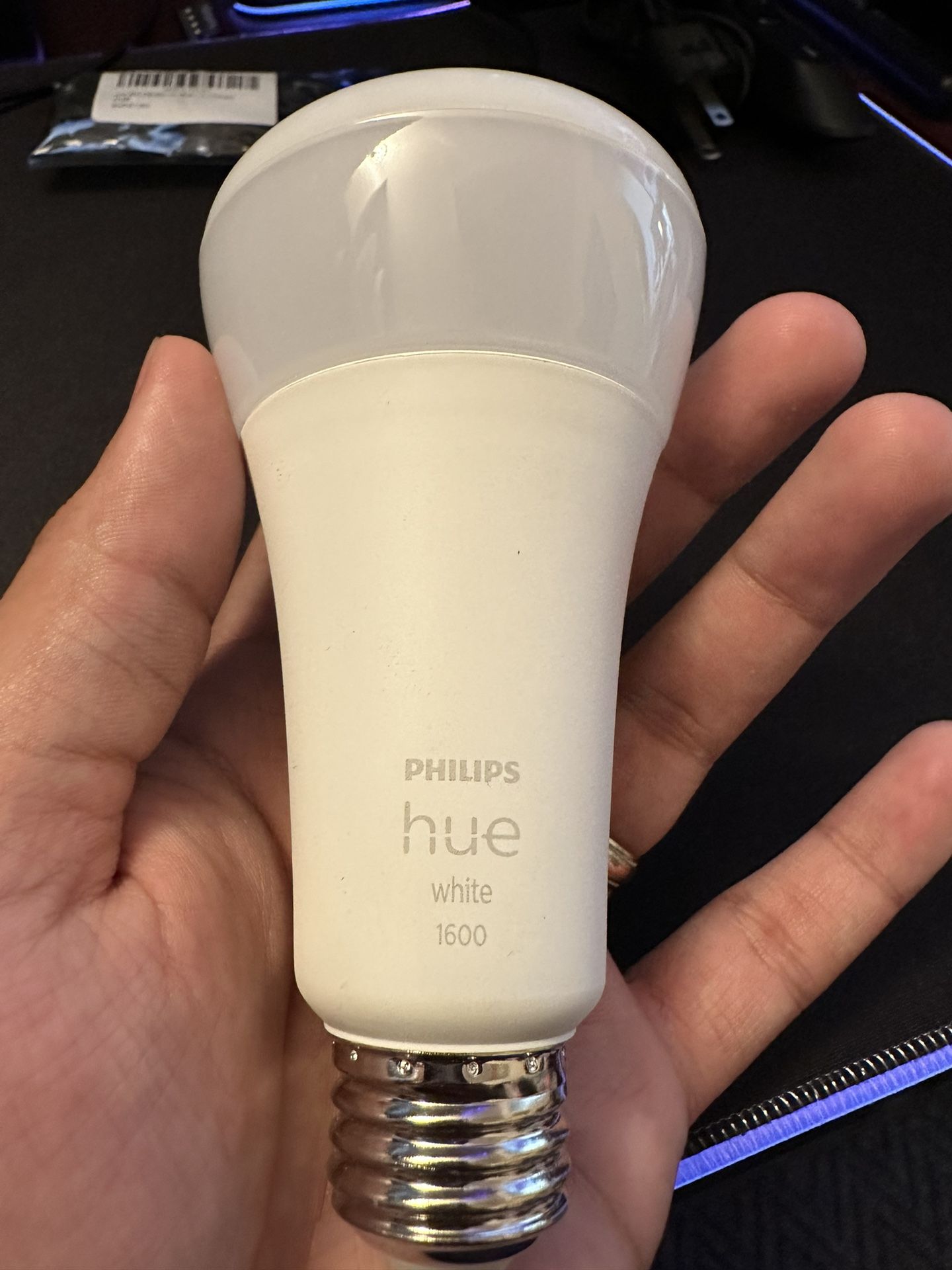 Philips Hue (White 1600 Lumens)