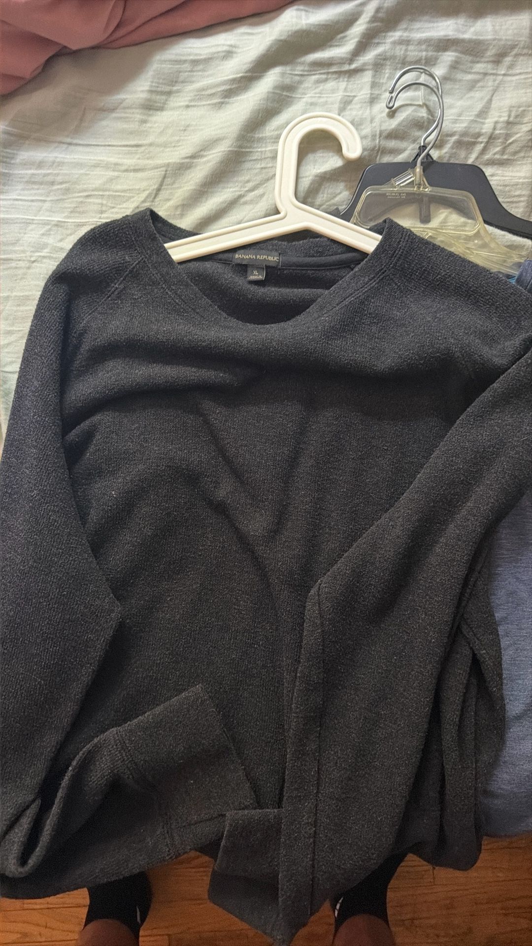 Banana Republic Sweatshirt