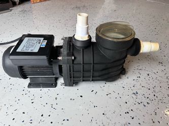 Infinity pool pump
