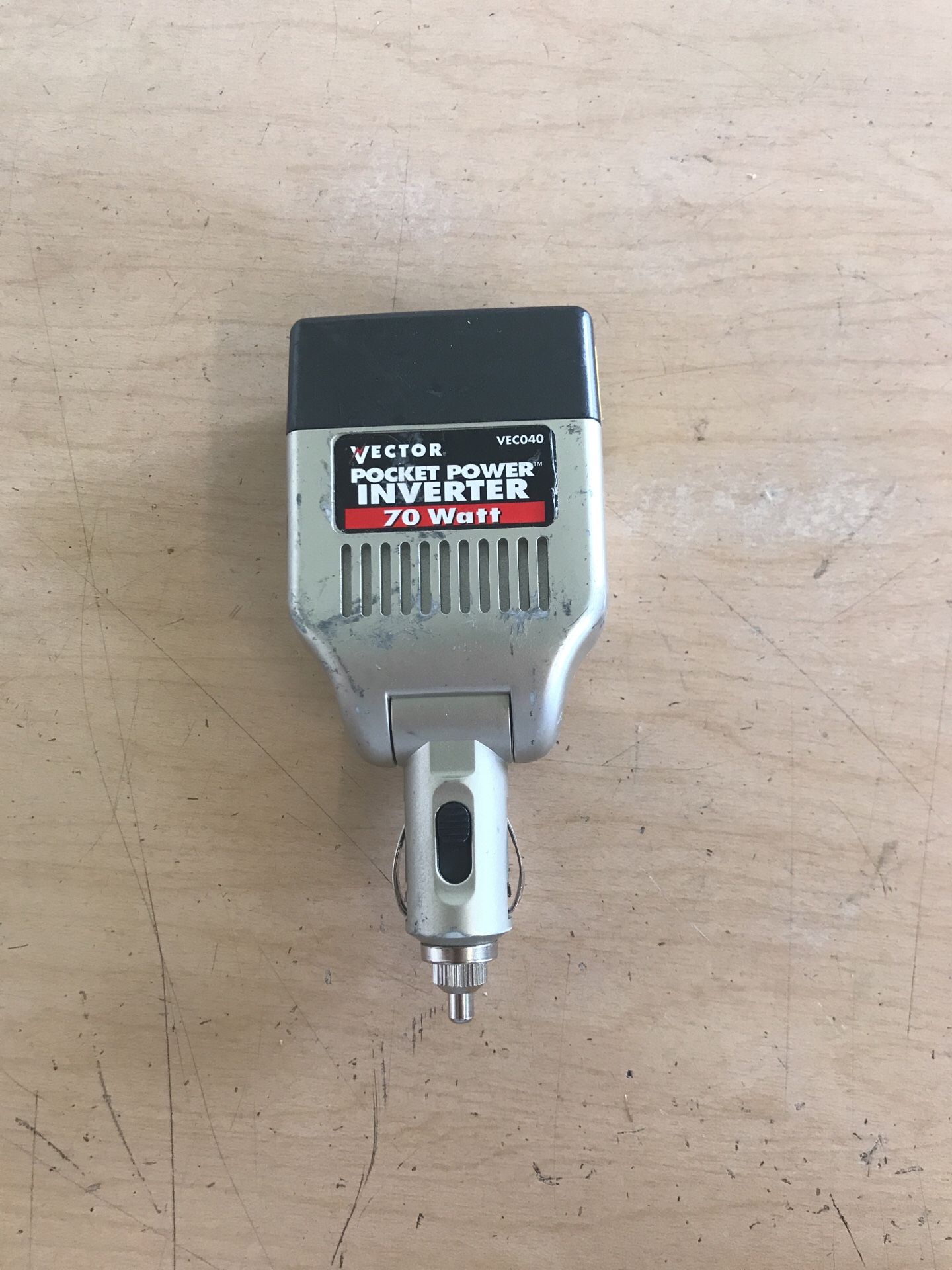Vector pocket power inverter 70 watt