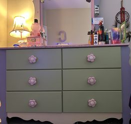 Twen Bed Set In Good Condition