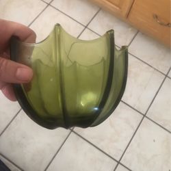 vintage Emerald Green Glass Bowl 
