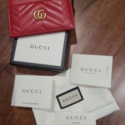 Gucci GG Marmont Red Card Case