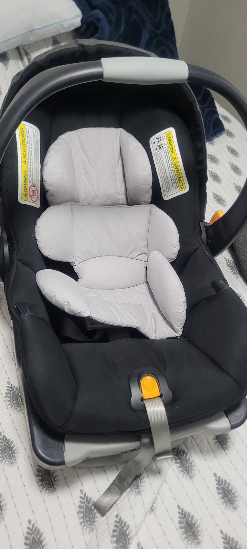 Chicco Keyfit Infant Car seat