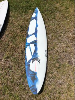 6’6 surfboard
