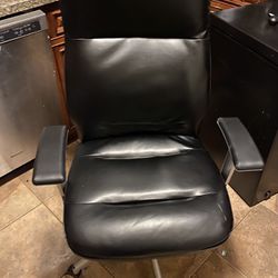 Beauty rest Executive Desk Chair 