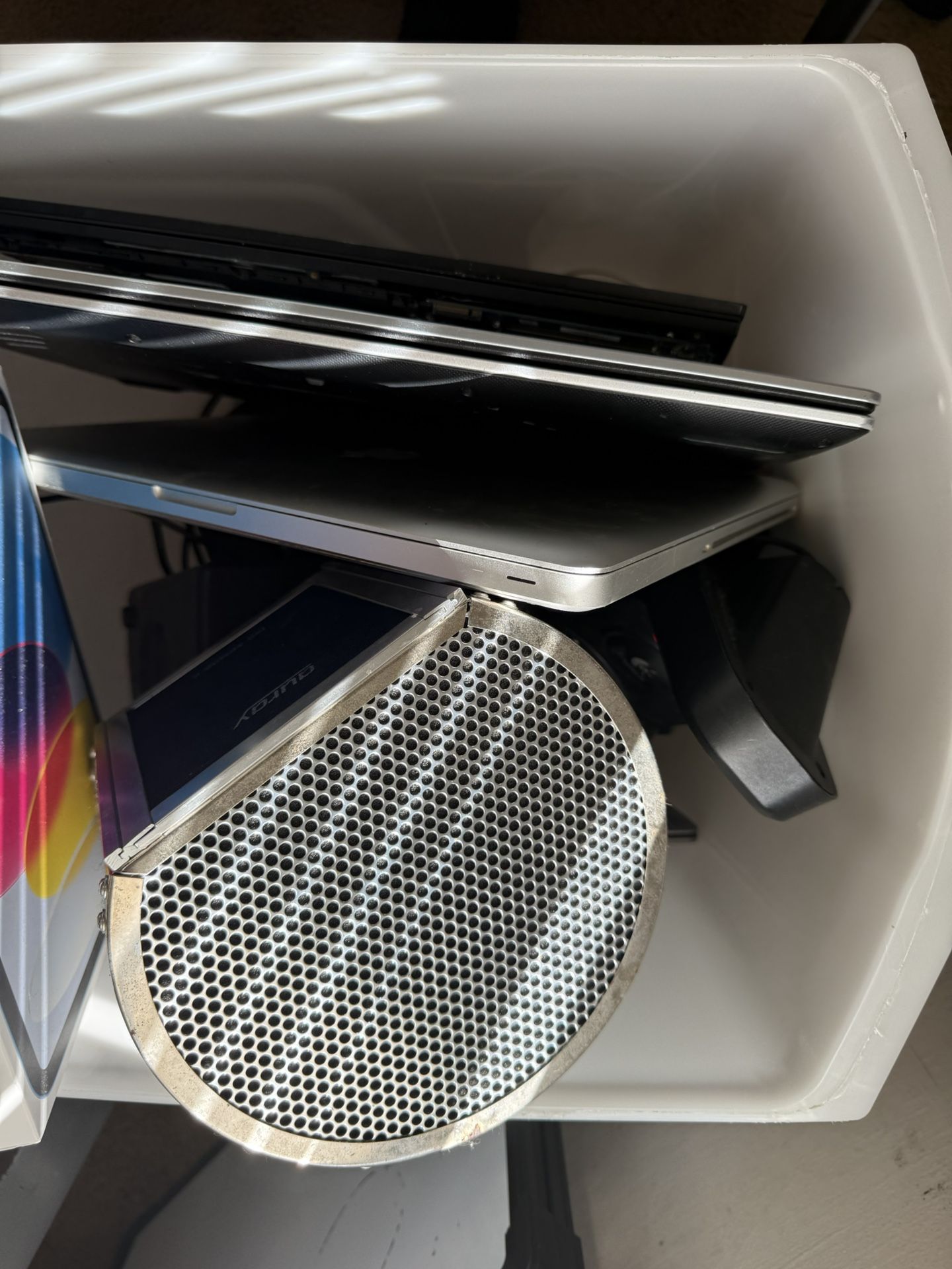 Electronics Mega bin  – iPads, Macs, PCs, Audio Gear, Racing Wheel some items new some need repair