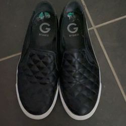Guess Flats Size 8