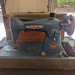 Vintage Remington Deluxe Precision Sewing Machine 