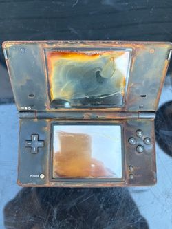 Nintendo DS console and  super Mario  bros game