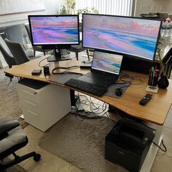 Beautiful Jarvis sit/stand Desk Bamboo 72” x 30” 