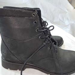 Timberland Vegan Boots Size 9