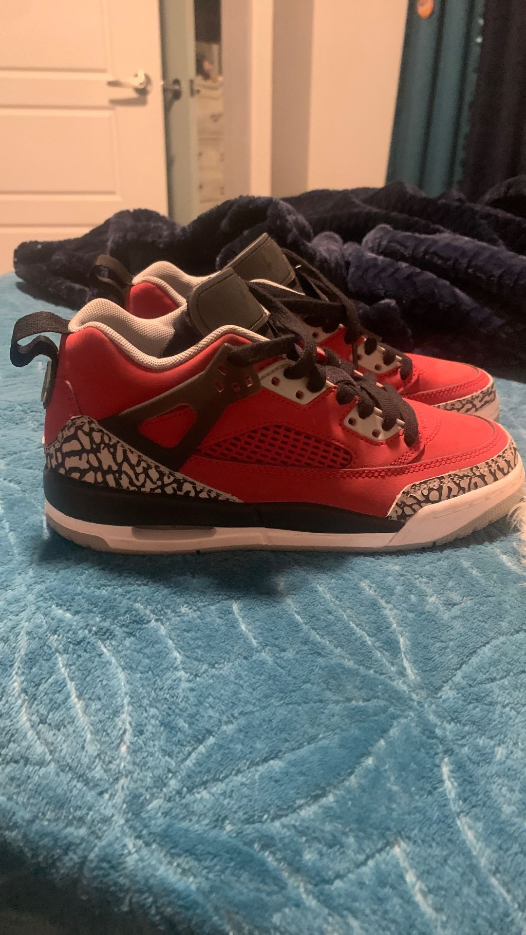 Youth Boys size 4.5y New 