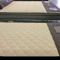 Queen bed pillow top can deliver new