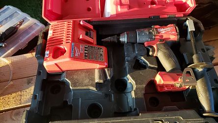 Milwaukee hammerdrill