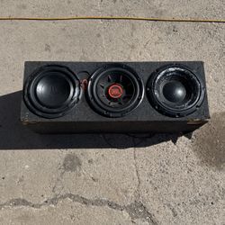 3 SPEAKERS 🔊 WITH BOX FOR SELL