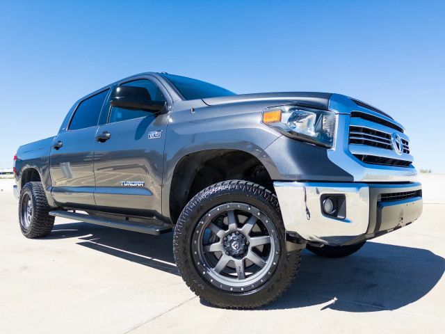 2016 Toyota Tundra CrewMax