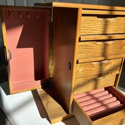 Vintage Wood Jewelry box