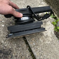 Black & Decker Sander