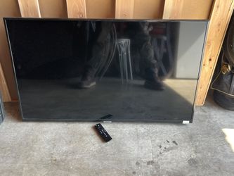 Samsung TV  30 In 