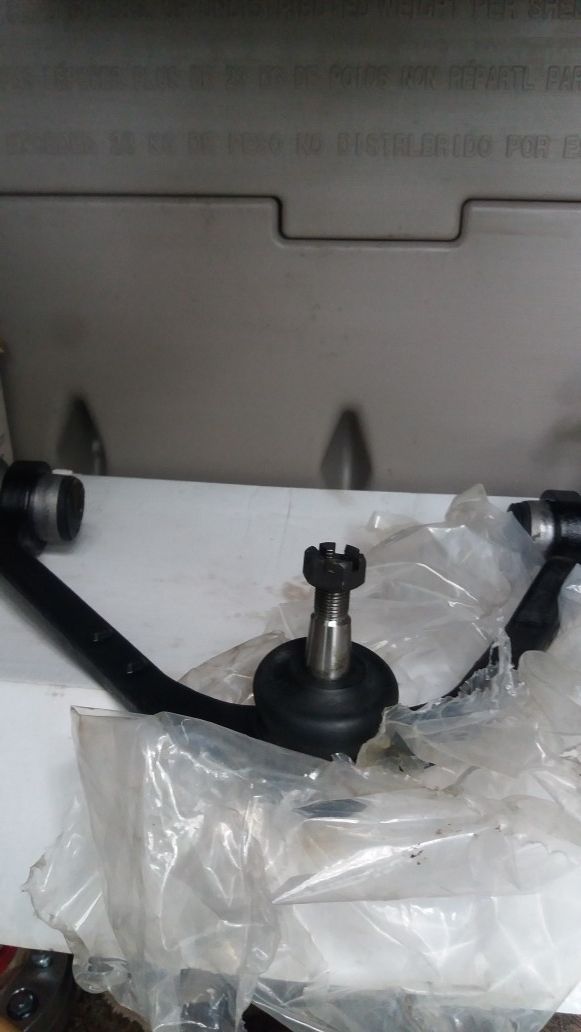 Ford Lightning Upper Control Arm