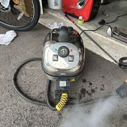 Daimer Steam Cleaner Kleenjet Pro plus 300CS $300 OBO