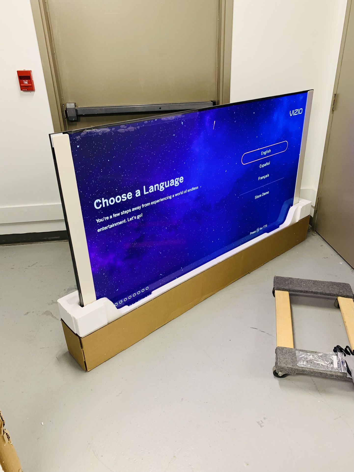 VIZIO 86” Class 4K UHD LED HDR Smart TV Brand New In Box  Can Deliver