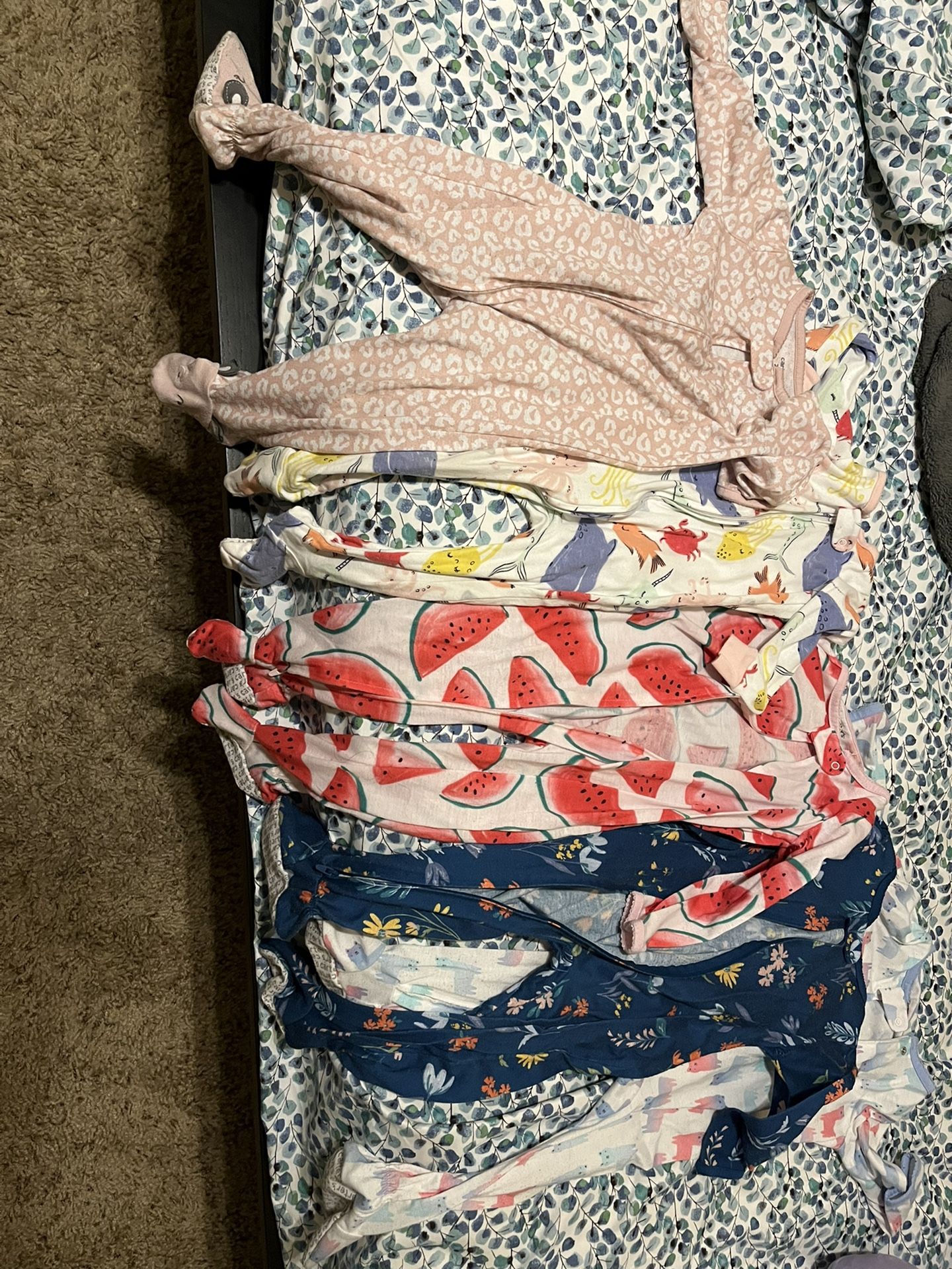 Pick up onlyfree toddler girl onsies 24 mo for sale in phoenix az