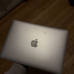Apple MacBook Air 13" 8Gb 128GB