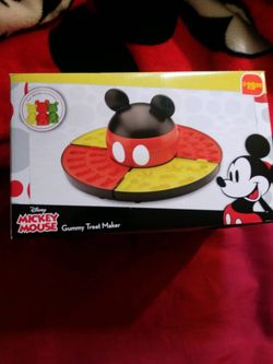 Mickey mouse gummies maker