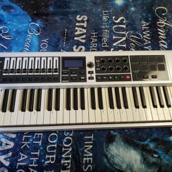 Novation Impulse 49 MIDI 