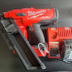 MILWAUKEE TOOLS NAILER & BATTERY 