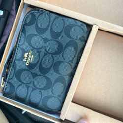 Coach Women’s Wallet