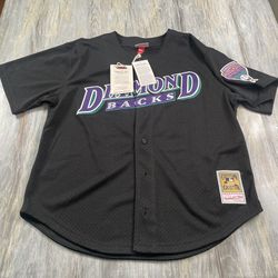 Diamond backs Johnson Jersey 
