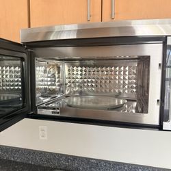 Electrolux Microwave 