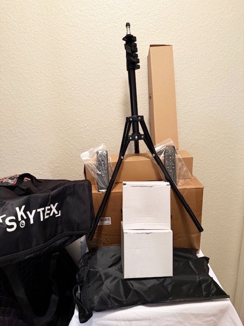 New, Skytex Softbox Lighting Kit(2Pack), 85W 2(contact info removed)K E27 LED Bulb, Studio Lights Equip, and Video Recording