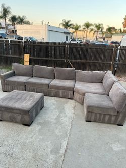 Sectional couch