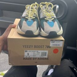 Yeezy Wave Runner