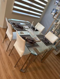 Dinning Set