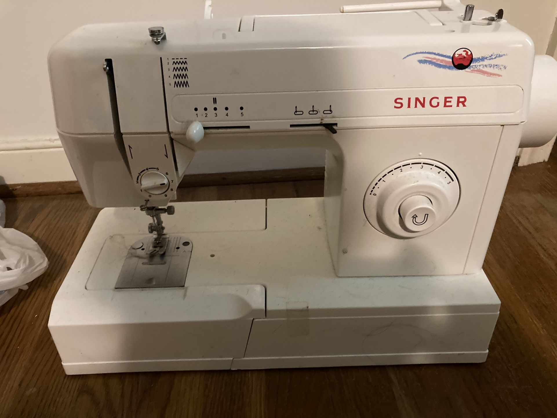 Singer 2517C Sewing Machine