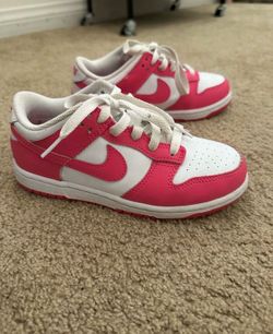 Girl shoes