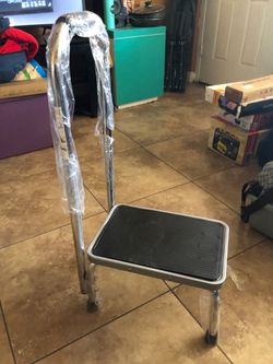 Medical step stool. Keep your parents and elderly safe.