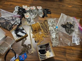 TONS Of Jewerly Making Supplies!