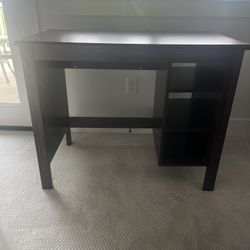 Free desk