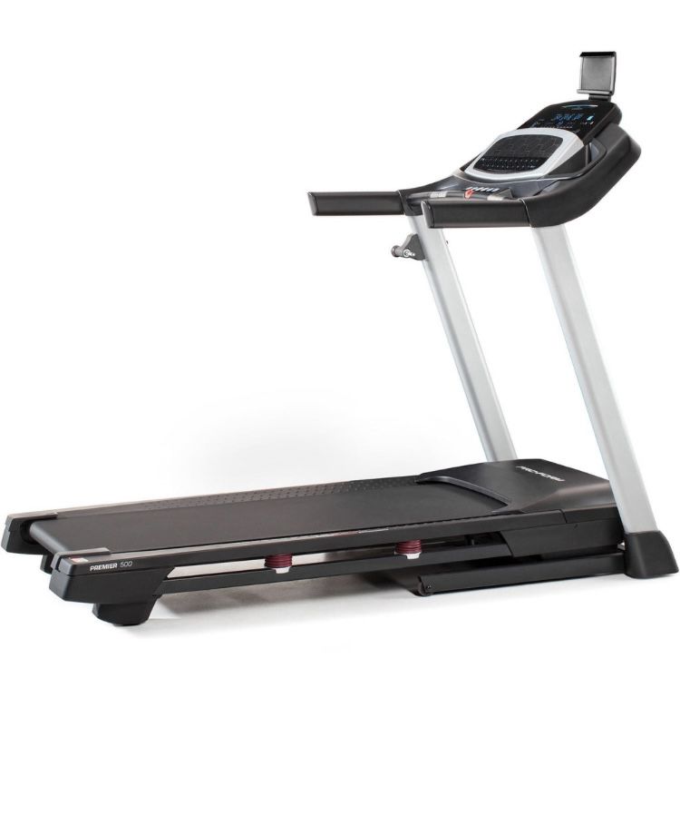 ProForm Premier 500 Treadmill Like New for Sale in Renton WA OfferUp