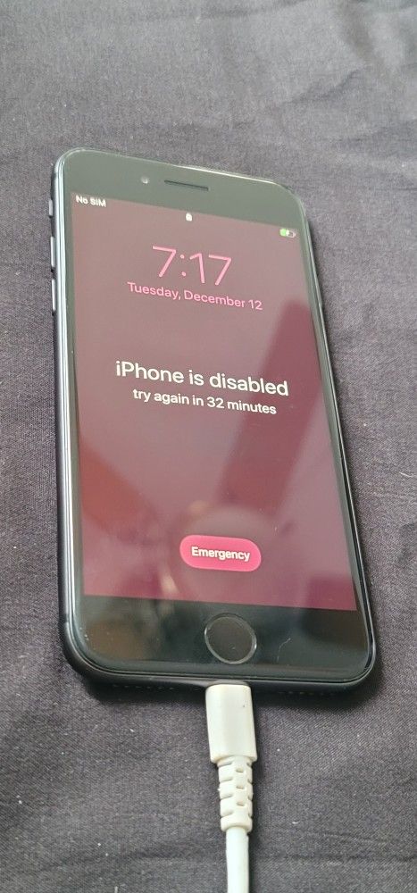 Iphone 8 64gb Clean Unlock Original Like New Selling Cheap