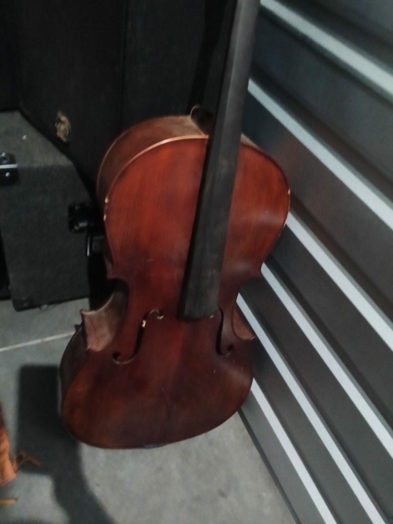 Cello