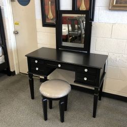 Vanity Set